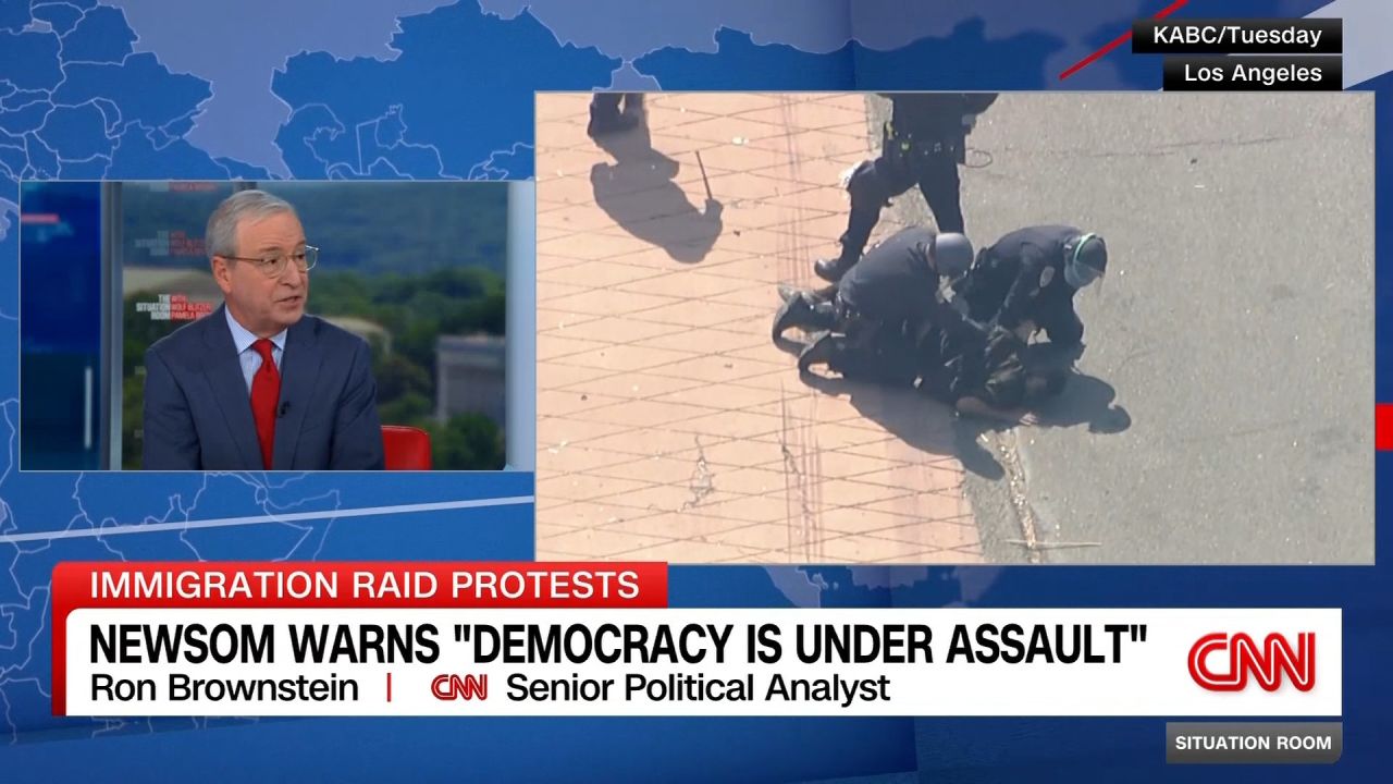 clipped thumbnail -  - CNN ID 21695606 - 00:03:46;14