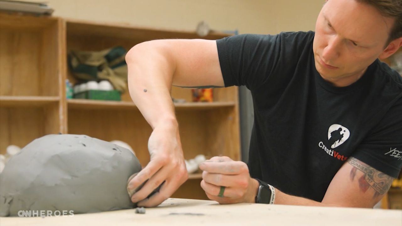 <p>Through his nonprofit, Creativets, 2022 CNN Hero Richard Casper brings the healing power of art and songwriting to other veterans. Today, he’s expanding his efforts to inspire and reach more veterans.</p>