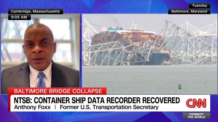 <p>Former U.S. transportation secretary tells CNN what needs to be worked on one day after the bridge collapse.</p><p><br /></p>