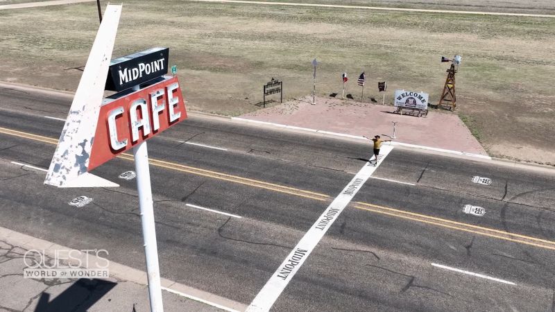 The Route 66 midpoint: ugly pies and an iconic café | CNN