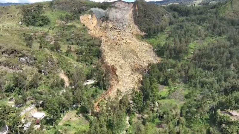 Papua New Guinea landslide: satellite imagery shows scale of devastation | CNN