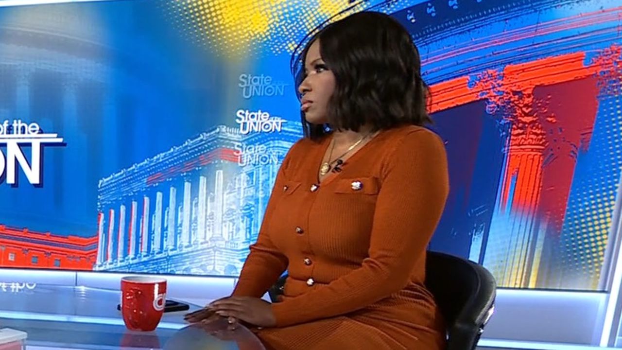 <p>Dana Bash pushes Rep. Jasmine Crockett on her political rhetoric and asks her why she voted against the House resolution honoring the life of Charlie Kirk. </p>