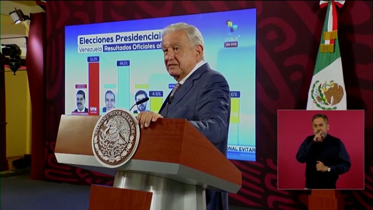 <p>El Consejo Nacional Electoral (CNE) de Venezuela dijo que el presidente Nicolás Maduro ganó las elecciones. Los integrantes de la oposición no reconocen lo dicho por el CNE. El presidente de México, Andres Manuel López Obrador, habló sobre los comicios venezolanos en su conferencia matutina.</p>