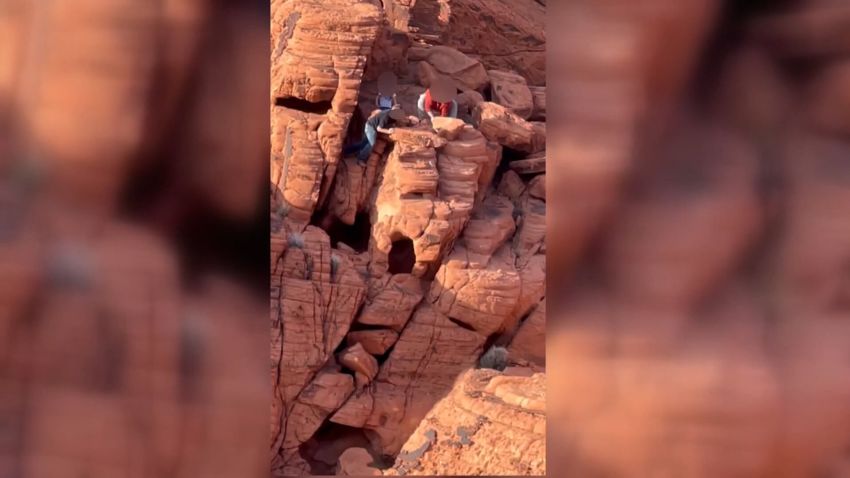 

<p>Two visitors to Lake Mead National Recreation Area were filmed destroying ancient rock formations and park rangers are asking for the public's help in identifying the suspects.  CNN affiliate KVVU has more.  </p>
<p>” class=”image__dam-img image__dam-img–loading” onload=”this.classList.remove('image__dam-img–loading')” onerror=”imageLoadError(this)” height=”1080″ width=”1920 “/></picture>
    </div>
</div></div>
</p></div>
<div class=