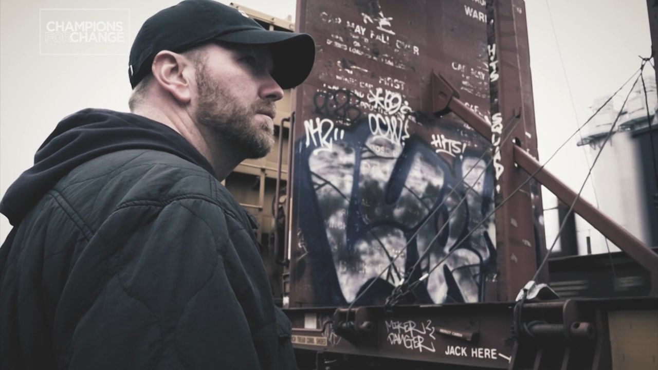 <p> Seeing his mom become homeless helped Bob Dalton finally see how vulnerable people are on our streets. He has now devoted his life to helping them, one blanket at a time. </p>