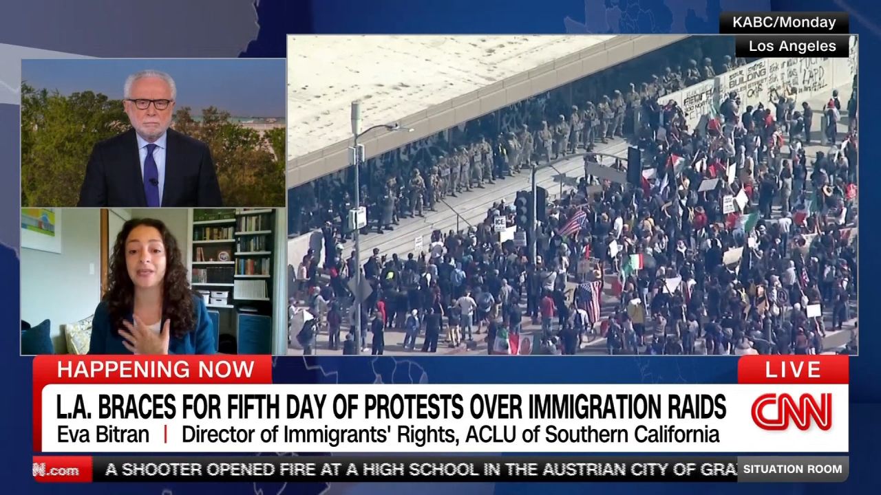 clipped thumbnail -  - CNN ID 21692330 - 00:01:05;15