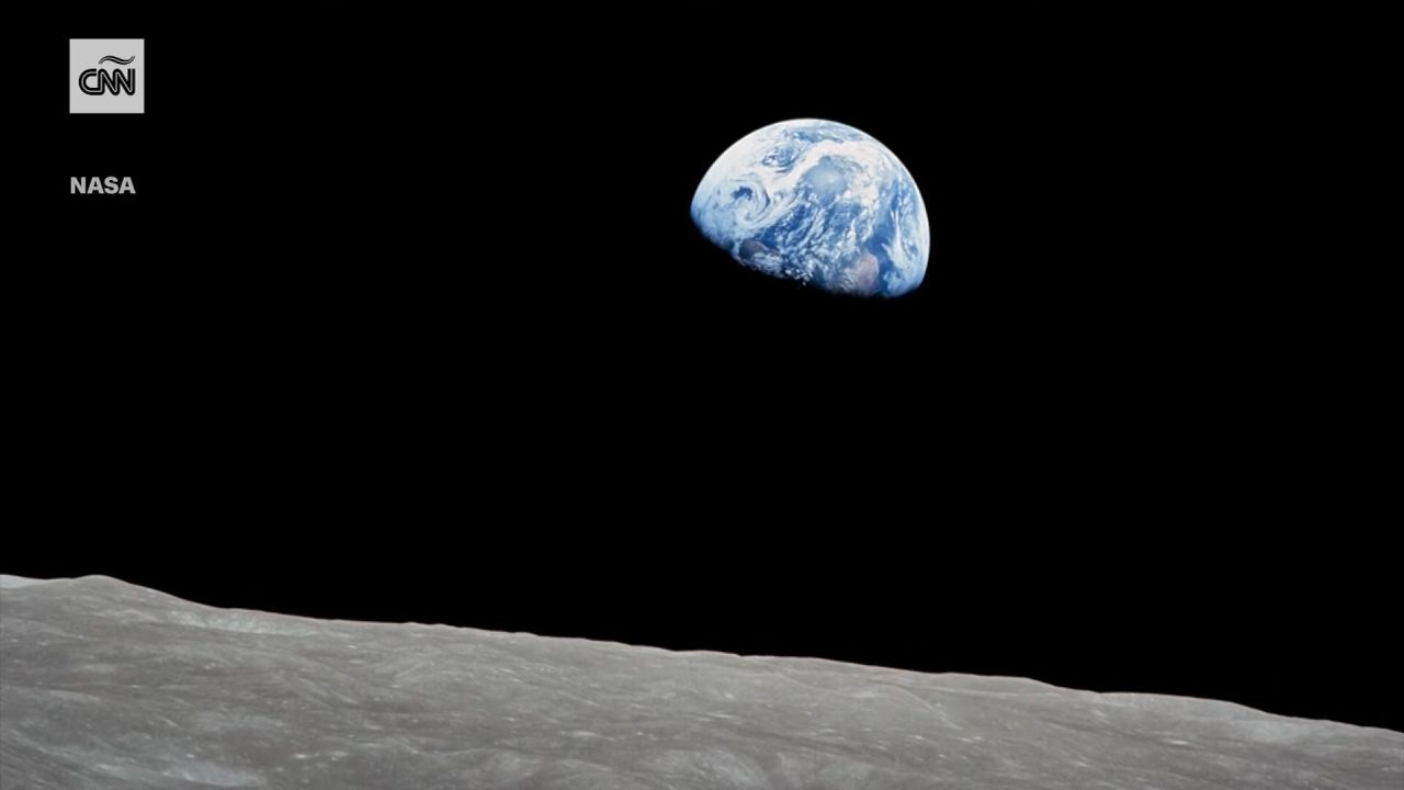 <p>Murió en un accidente aéreo William “Bill” Anders, el astronauta que viajó en el Apolo 8 y capturó “Earthrise”, una de las fotografías más reconocidas de la Tierra desde el espacio.</p>