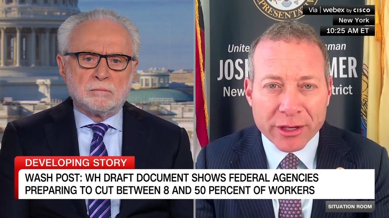 clipped thumbnail - - CNN ID 21499280 - 00:02:41;14