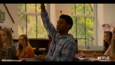 <p>La estrella de "Outer Banks" interpretará al rapero en una película biográfica coproducida por el mismo Snoop Dogg; muere a los 82 años el músico de funk Sly Stone; un nuevo adelanto de la comedia “The Pick Up”, con Eddie Murphy y Pete Davidson. Estas son las noticias de entretenimiento del Minuto Hollywood, con Clara López.</p>