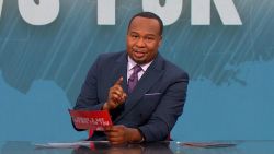 <p>Roy Wood Jr. and quizzes his fellow comedians on facts about Charles Barkley on "Have I Got News For You."</p>