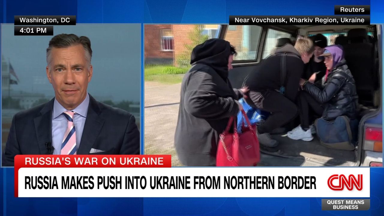 <p>Jim Sciutto reports on Moscow's renewed assault, which it hopes will take advantage of Ukraine's weapons shortage. </p>