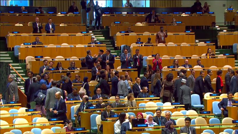 Dozens walk out of UN as Netanyahu speaks