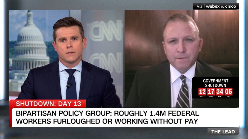 Union president says federal employee firings are illegal