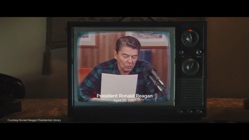 What the Ronald Reagan ad that made Trump so angry was actually about 2 clipped thumbnail - ontario-advertisement-canada-digivid-intldsk - CNN ID 22058389 - 00:00:54;12
